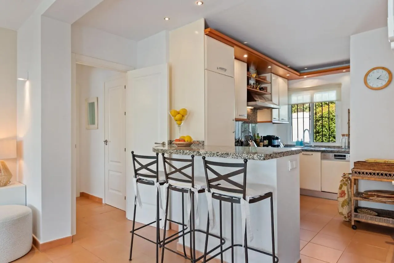 Casa Mosa Villa Marbella 0*,